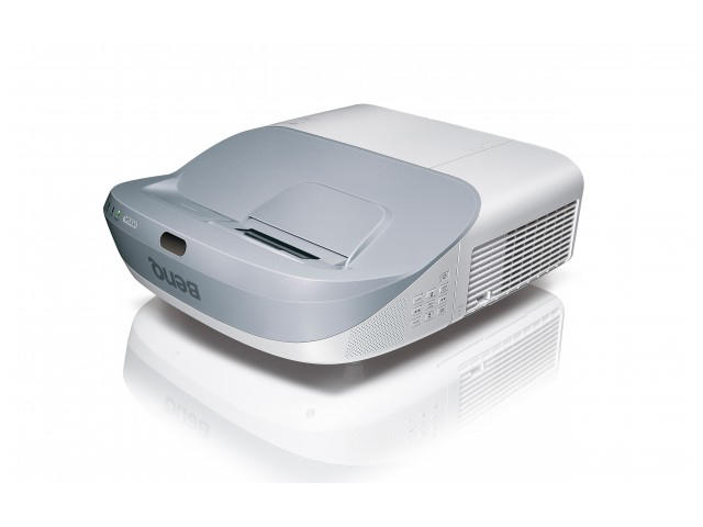 Проектори BenQ MW883UST
